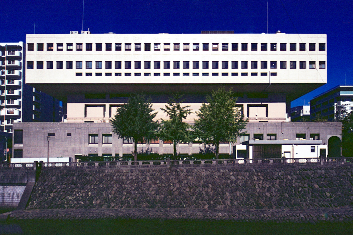 長崎市民会館